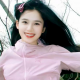 在加班的小艾